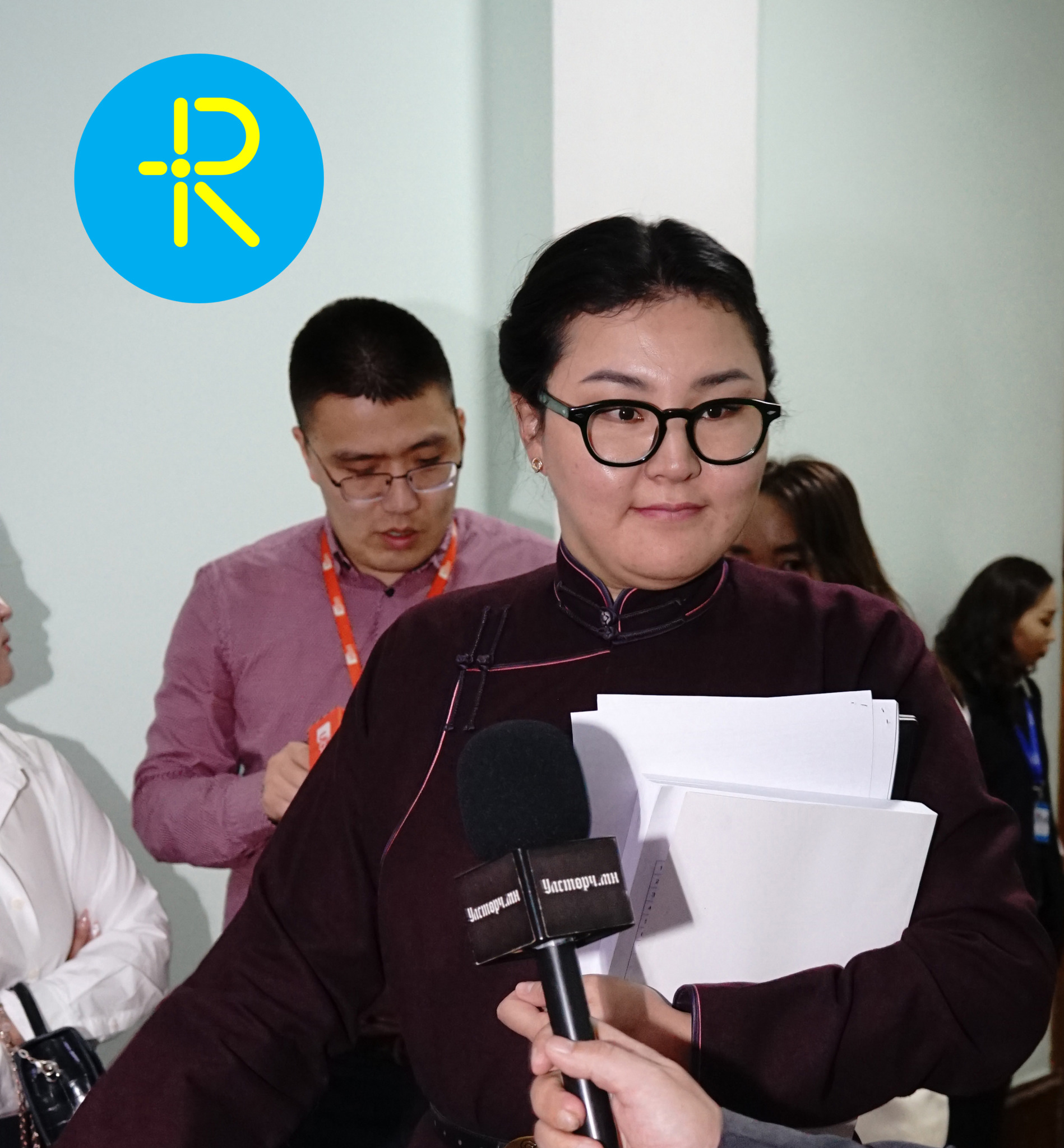 Гишүүний бүрэн эрх нь түдгэлзэж магадгүй гишүүд хослов